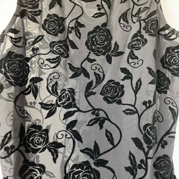 Torrid Black Flocked Rose Mesh V-Neck‎ Bodysuit Semi-Transparent 1X Whimsigoth - Picture 3 of 9